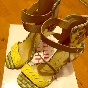 Yellow heels for the summer